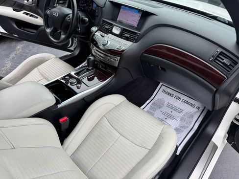 Used 2013 INFINITI M37 x w/ Premium Pkg AWD/4WD image 9