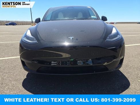 Used 2024 Tesla Model Y Performance AWD/4WD image 7