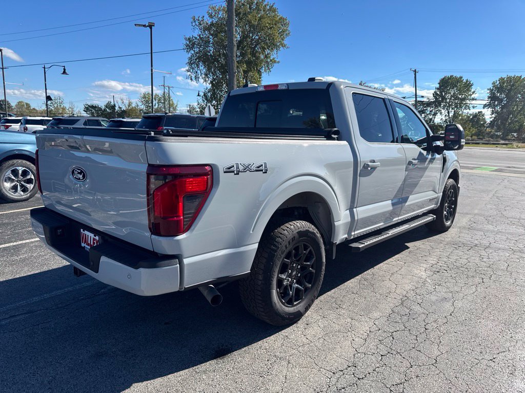 Used 2024 Ford F250 Lariat w/ Chrome Package AWD/4WD image 3