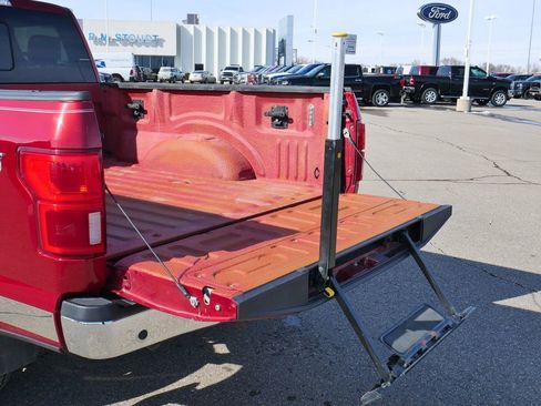 Used 2019 Ford F150 Lariat w/ Equipment Group 502A Luxury image 30