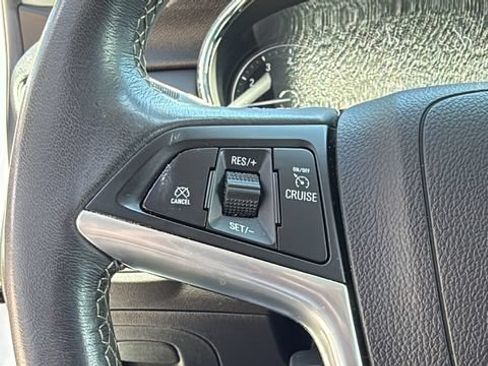 Used 2021 Buick Encore Preferred w/ Safety Package AWD/4WD image 21