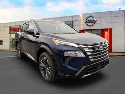 New 2026 Nissan Rogue Platinum w/ Tech Package