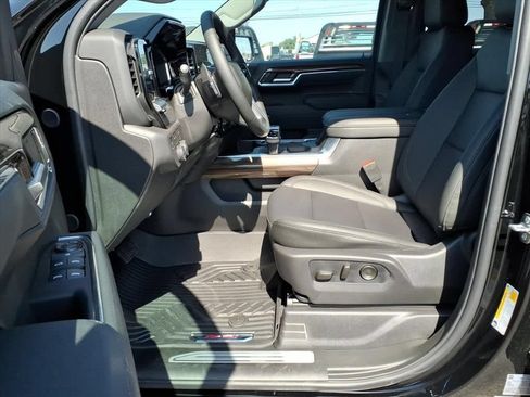 New 2026 Chevrolet Silverado 1500 RST w/ Safety Package AWD/4WD image 17