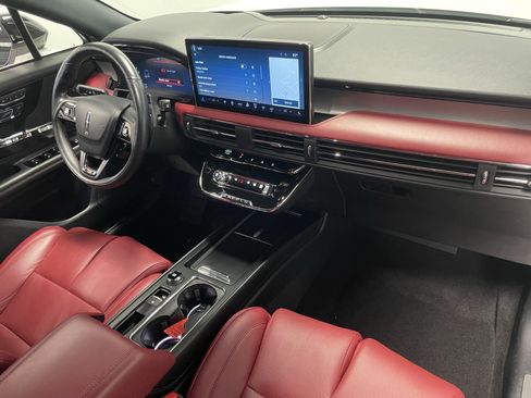 Used 2023 Lincoln Corsair Reserve w/ Equipment Group 202A image 24