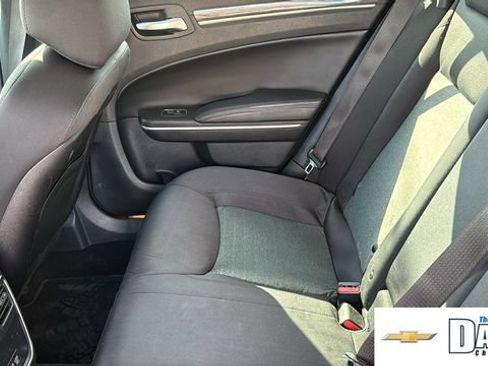 Used 2019 Chrysler 300 Touring w/ Sport Appearance Package RWD image 13