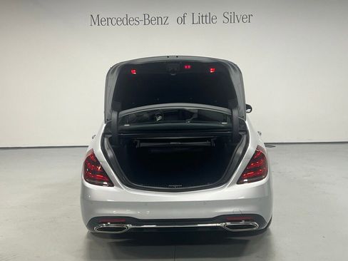 Used 2018 Mercedes-Benz S 560 4MATIC Sedan image 5