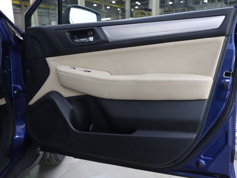 Used 2015 Subaru Outback 2.5i Premium image 9