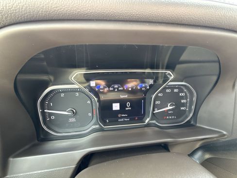 Used 2022 GMC Sierra 2500 Denali image 11