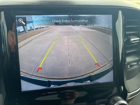 Used 2020 RAM 1500 Laramie image 36