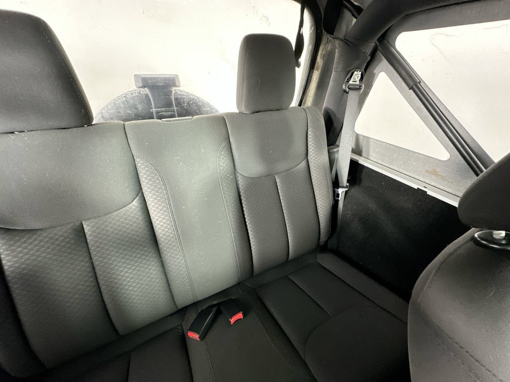 Used 2015 Jeep Wrangler Sport w/ Connectivity Group AWD/4WD image 14