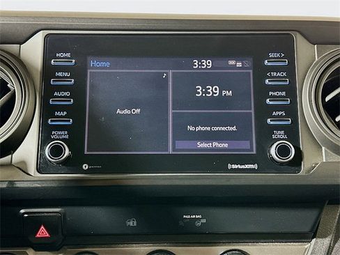 Used 2020 Toyota Tacoma SR image 15