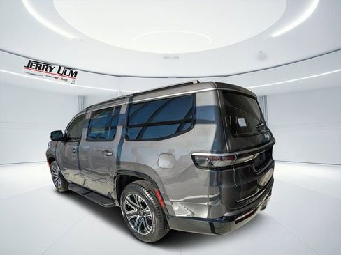 New 2026 Jeep Grand Wagoneer 2WD image 3