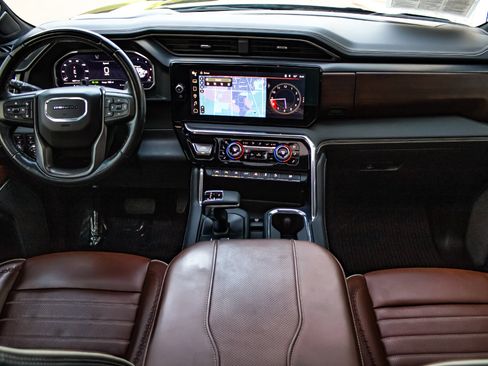 Used 2024 GMC Sierra 1500 Denali Ultimate image 22