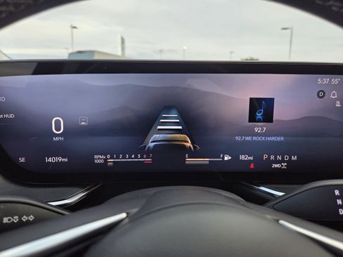 Used 2025 Buick Envision Preferred image 35