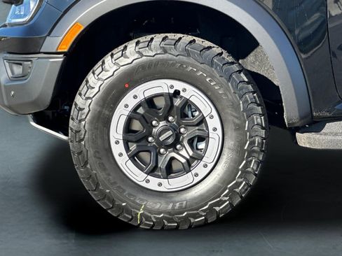 New 2025 Ford Ranger Raptor image 30