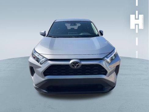 Used 2024 Toyota RAV4 LE FWD image 3