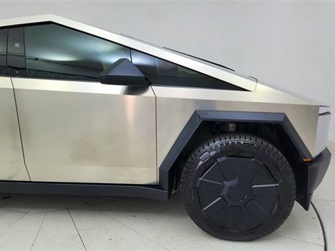 Used 2024 Tesla Cybertruck Cyberbeast image 7
