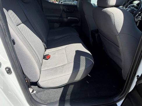Used 2021 Toyota Tacoma SR5 RWD image 13