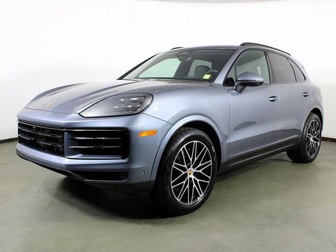 New 2026 Porsche Cayenne AWD/4WD image 1