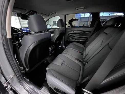 Used 2022 Hyundai Santa Fe SEL image 15