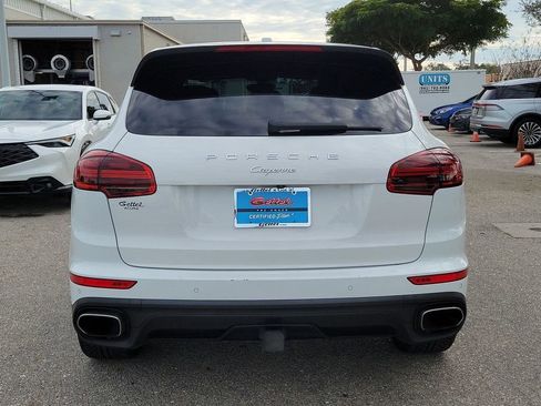 Used 2018 Porsche Cayenne Platinum Edition image 12