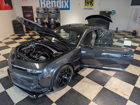 Used 2015 Chevrolet Camaro Z/28 RWD image 44