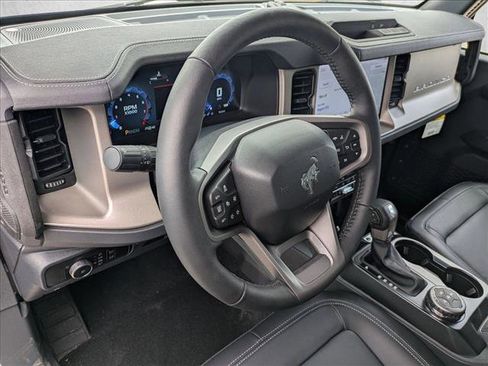 New 2026 Ford Bronco Outer Banks AWD/4WD image 3