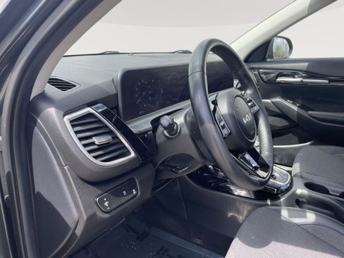 Used 2024 Kia Seltos S image 25