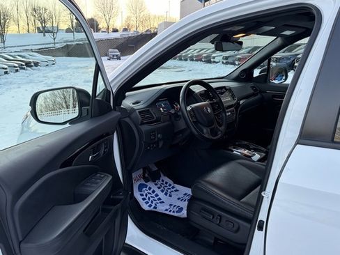 Used 2021 Honda Passport Touring image 15
