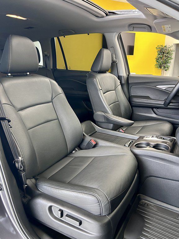 Used 2021 Honda Pilot Special Edition image 16