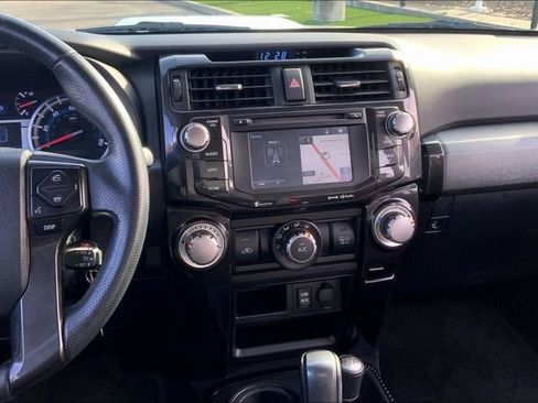 Used 2018 Toyota 4Runner TRD Off-Road Premium w/ TRD Performance Package image 6