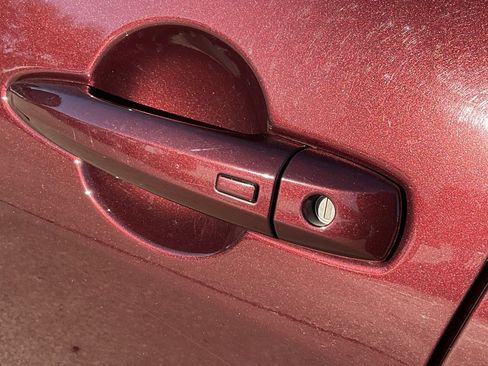 Used 2025 Nissan Sentra SV image 10