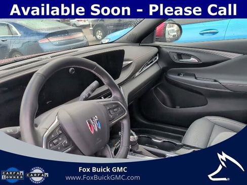 Used 2024 Buick Envista Avenir image 11