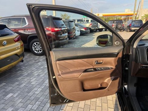 Used 2018 Mitsubishi Outlander SEL AWD/4WD image 10