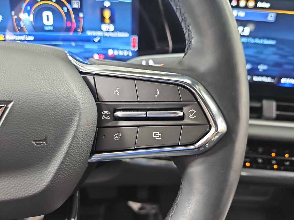 Certified 2025 Chevrolet Equinox LT w/ Safety and Technology Package AWD/4WD image 22