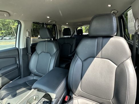 Used 2024 Honda Pilot EX-L image 7