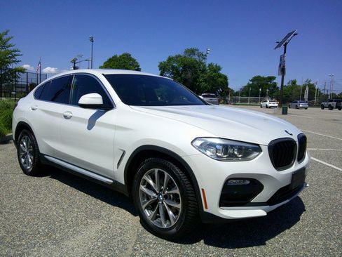 Used 2019 BMW X4 xDrive30i w/ Premium Package AWD/4WD image 14