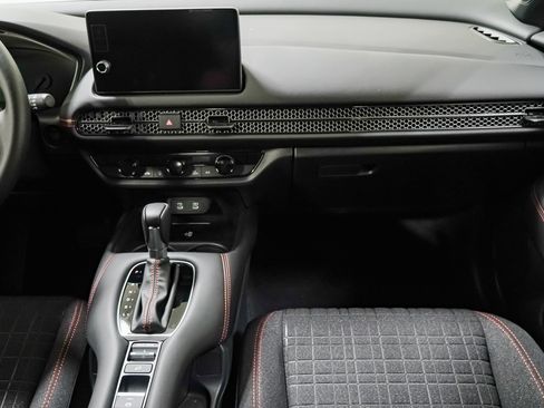 New 2027 Honda HR-V Sport image 32
