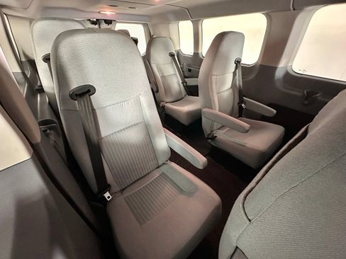 Used 2019 Ford Transit 350 XLT RWD image 30