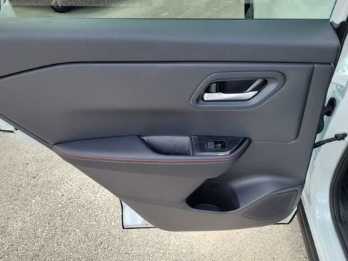 New 2026 Nissan Rogue SV AWD/4WD image 12
