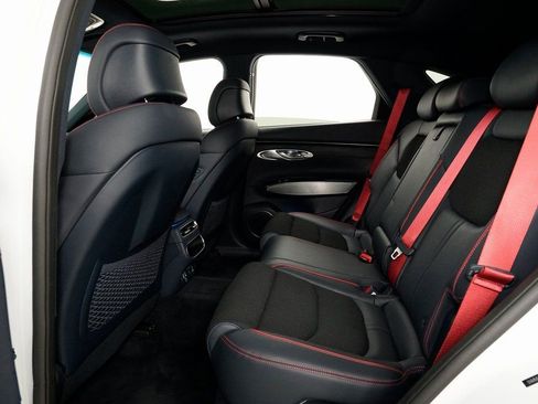 Used 2024 Genesis GV70 3.5T Sport image 23