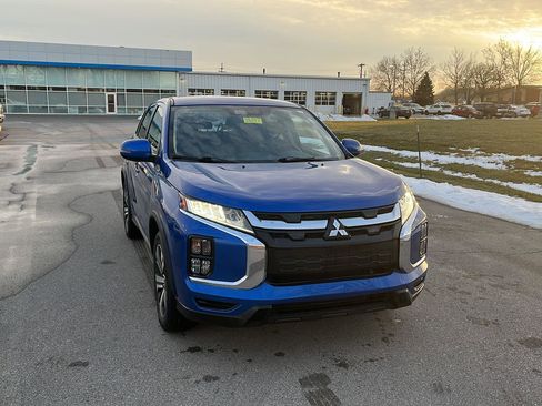 Used 2024 Mitsubishi Outlander Sport SE image 8