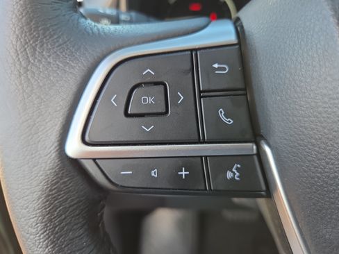 Certified 2026 Toyota Sienna XLE AWD/4WD image 26
