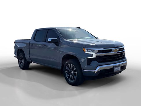 Used 2024 Chevrolet Silverado 1500 LT AWD/4WD image 7
