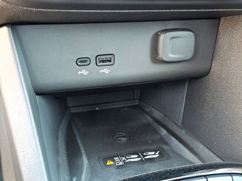 Used 2025 Buick Encore GX Preferred w/ Advanced Technology Package image 30