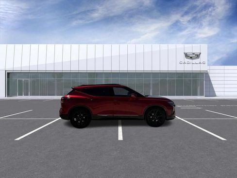 Used 2022 Chevrolet Blazer RS w/ Enhanced Convenience Package AWD/4WD image 2