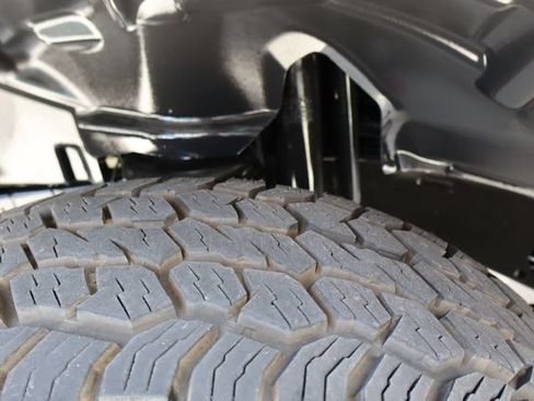 Used 2024 Jeep Wrangler Unlimited Rubicon 4xe AWD/4WD image 46