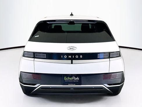 Used 2024 Hyundai Ioniq 5 SEL image 7