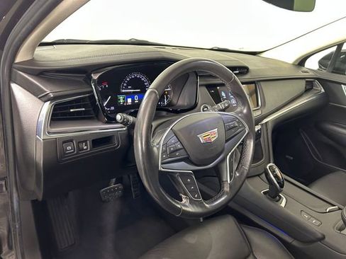 Used 2019 Cadillac XT5 Premium Luxury image 14