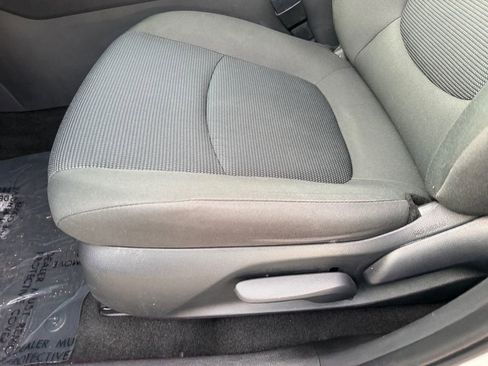 Used 2024 Toyota RAV4 LE image 24